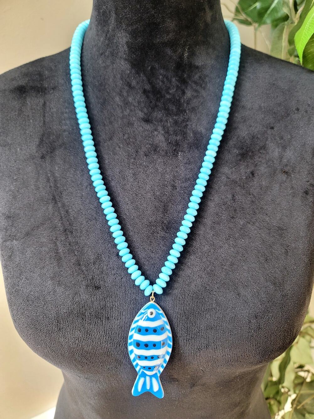 Lightweight Lime Green Beaded Necklace Blue Fish Pendant Coastal Jewelry